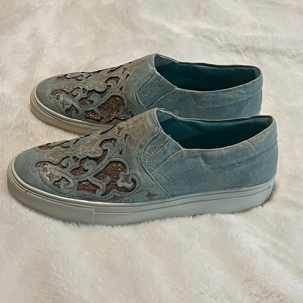 Ladies Corral Leather Sneakers E1564 Turquoise/Pink Inlay & Sequins Slip on NWOB
